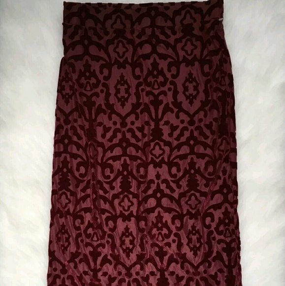 Free People Lg Dolce Burnout Velvet Pencil Skirt - Picture 4 of 4